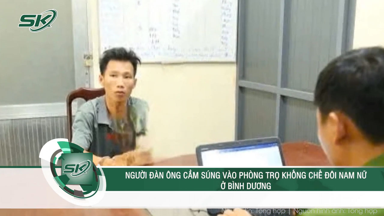 CLIP Bản Tin Tối 8.4 Người đàn ông cầm súng khống chế bạn gái và tình địch, Người đàn ông cầm súng xông vào phòng trọ khống chế bạn gái và tình địch, Clip tin tức, Clip tin tức pháp luật, Clip dùng súng khống chế bạn gái và tình địch, Clip đối tượng cầm súng khống chế người yêu và tình địch, Clip hot trên mạng xã hội, Clip hot nhất hôm nay, Clip trend hot nhất hôm nay