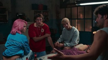 Sóng Triều Đổi Vận - Khi Biển Cả Mang Đến Cơ Hội Và Cả Sự Hủy Diệt...Sóng Triều Đổi Vận không phải là một bộ phim tội phạm đơn thuần nó là câu chuyện về sự cám dỗ và cái giá phải trả. Sóng Triều Đổi Vận 2023 Vietsub, Phim Sóng Triều Đổi Vận phần 1 Vietsub, Phim Sóng Triều Đổi Vận 2023 Vietsub Online, Xem phim Sóng Triều Đổi Vận phần 1 phụ đề online, Xem phim trực tuyến Sóng Triều Đổi Vận phần 1, Xem Phim Sóng Triều Đổi Vận phần 1 trọn bộ, Sóng Triều Đổi Vận season 1, Trọn bộ Phim Sóng Triều Đổi Vận, Phim bộ Âu Mỹ, Phim truyền hình Âu Mỹ, Phim Âu Mỹ, Crime Movies