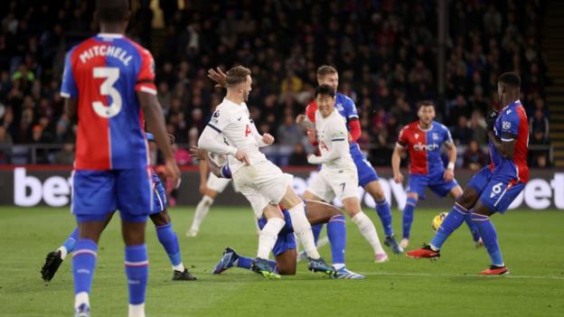 Video Crystal Palace 1:2 Tottenham 2023.10.27 Khó Ngăn Son, Premier League Full Highlight, Premier League Full Goals Highlight, Xem trực tiếp bóng đá ngoại hạng Anh, Clip top pha xe đạp chổng ngược đẹp nhất Ngoại Hạng Anh, Clip kết quả bóng đá Ngoại Hạng Anh hôm nay, Clip bóng đá ngoại hạng Anh, Xem bóng đá trực tiếp ngoại hạng Anh, Trực tiếp bóng đá ngoại hạng Anh, Crystal Palace 1:2 Tottenham, Watch highlights Crystal Palace 1:2 Tottenham, Video goals Crystal Palace 1:2 Tottenham Highlights, Clip bàn thắng Crystal Palace 1:2 Tottenham, Crystal Palace Full Goals Highlight, Tottenham Full Goals Highlights