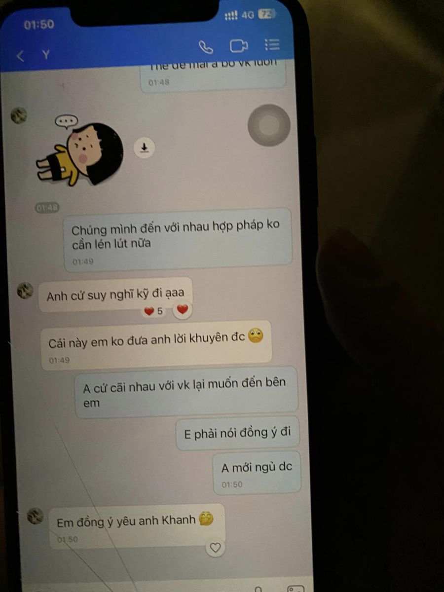 Bóc phốt tin nhắn ngoại tình như truyện sex, Chuyện sex ngoại tình, Loạt tin nhắn chồng ngoại tình với tiểu tam như chuyện sex, Bóc phốt tin nhắn ngoại tình ở Hải Phòng, Bóc phốt tiểu tam giật chồng ở Hải Phòng, Hình ảnh tin nhắn ngoại tình của tiểu tam với chồng người khác, Bóc phốt tin nhắn chát sex của tiểu tam và chồng người khác, Gái xinh ngoại tình chat sex, Tin nhắn Lòng Xào Dưa 30K NÓNG như Truyện Sex, Tin nhắn ngoại tình như truyện sex của tiểu tam, Nội dung tin nhắn Lòng Xào Dưa 30K, Lòng Xào Dưa 30K chê vợ của tình nhân lười xôn xao Facebook, Chân dung cô gái bán xăng ngoại tình, Cô bán xăng ngoại tình, Nhân viên sở tài chính ngoại tình, Nhân viên sở tài chính ở Hải Phòng ngoại tình, Cô gái làm ở sở tài chính ở Hải Phòng ngoại tình, Facebook em Phạm Phương Linh, Facebook Linh Phạm Hải Phòng, Phạm Phương Linh 98 Hải Phòng